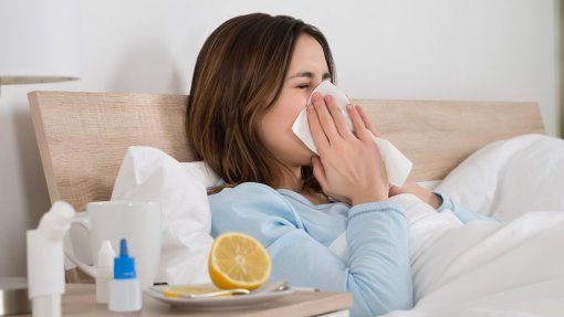 Menos casos de gripe e infeções respiratórias na primeira semana de 2023