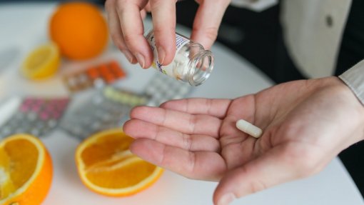 Escassez de medicamentos agravou-se no final de 2022 mas há alternativas – Farmácias