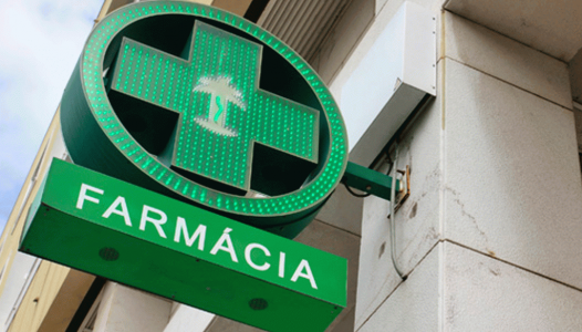 Associação defende que farmácias podem ser &quot;primeira porta de entrada&quot; no SNS