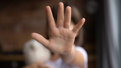 Tratamento psicológico de abusos sexuais na infância pode ser feito em adulto - Ordem