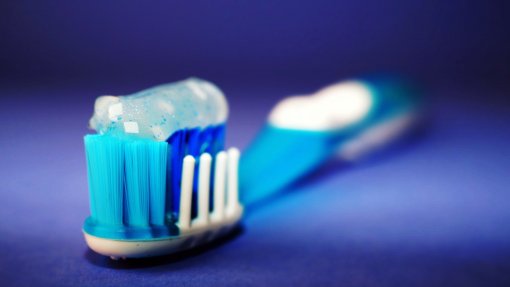 Ordem dos dentistas pede a diretores escolares para promoverem escovagem dos dentes
