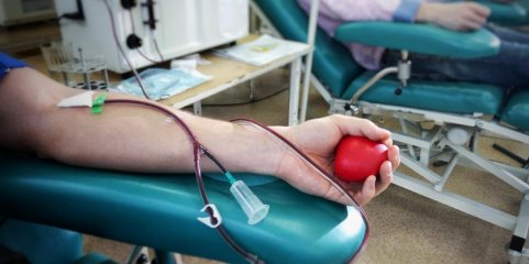 Dadores alertam que todos os dias são necessárias 1.000 a 1.100 unidades de sangue