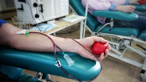Dadores alertam que todos os dias são necessárias 1.000 a 1.100 unidades de sangue