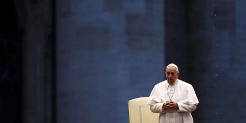 Papa Francisco hospitalizado com infeção respiratória - Vaticano
