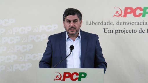 PCP pede ao Governo que inverta “política de destruição do SNS”