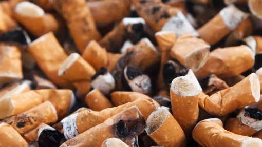 Mudança na lei do tabaco “não é uma política contra quem fuma
