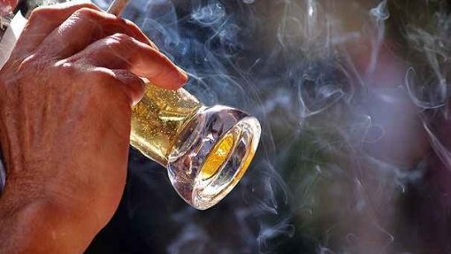 Quase 20% dos portugueses bebe diariamente e 14,1% fuma todos os dias