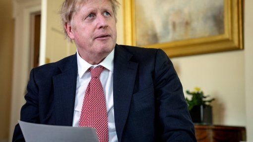 Ex-PM britânico Boris Johnson alvo de novas alegações sobre violações de normas anti-covid-19