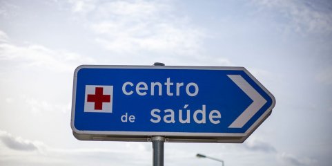 PSD e PCP do Porto questionam Governo PS sobre vantagens e objetivos de criar ULS