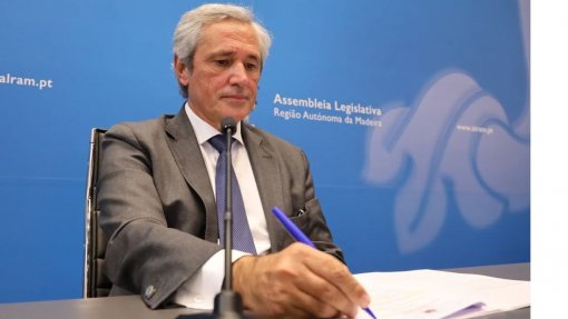 Eutanásia: Presidente do parlamento da Madeira requer ao TC fiscalização da lei