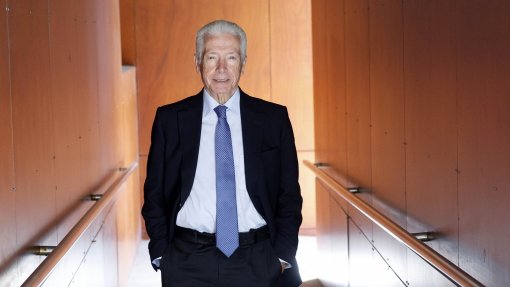 António Saraiva nomeado presidente da Cruz Vermelha