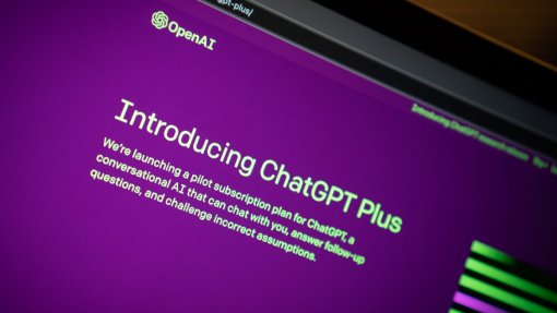 Desinformação gerada pelo ChatGPT pode ser mais convincente do que a humana - estudo