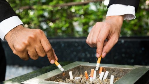 Oito em cada 10 portugueses sentem-se expostos ao tabaco no exterior - estudo