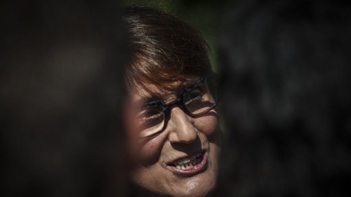 Ministra promete resposta individual para reclusos inimputáveis que vão ser libertados