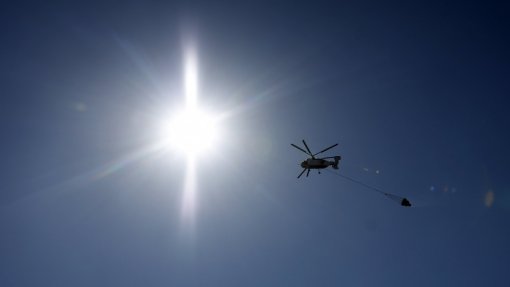 Dominado incêndio em Loures mas mantêm-se 129 operacionais no local