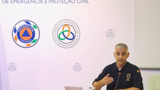 Alerta especial vermelho mantém-se nos próximos dias devido ao risco de incêndio