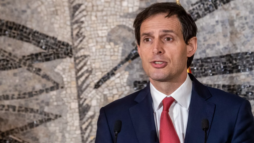 Presidente da Comissão Europeia propõe MNE dos Países Baixos para comissário europeu