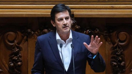 IL vê solução da Unidades Locais de Saúde com “enorme preocupação”