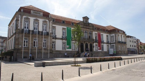 População de Ovar marca protesto contra mudança nos serviços de saúde