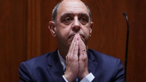 Portugal viverá “muitas dificuldades” até final de 2024 na cobertura de médicos de família - ministro
