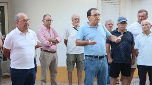 Utentes do Médio Tejo organizam vigílias por cuidados de saúde de proximidade
