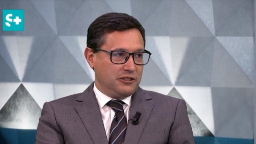 Parto de grávidas no privado após transferência do SNS representa menos de 1% - APHP