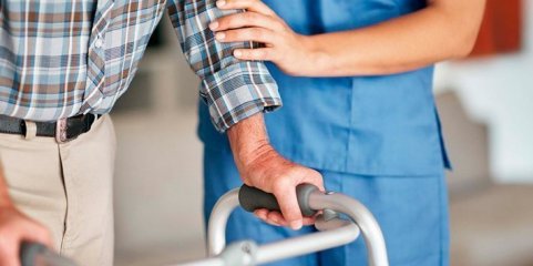 Idosos com Complemento Solidário terão desconto imediato de 50% em medicamentos