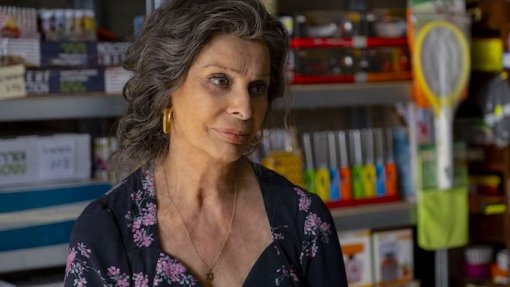 Atriz Sofia Loren operada a uma fratura de anca após uma queda