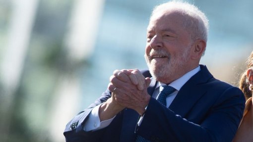 PR brasileiro lança plano de oito mil ME de incentivo à indústria de saúde