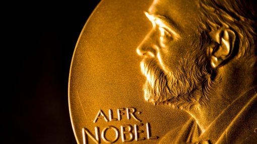 URGENTE: Nobel da Medicina atribuído a descobertas que levaram à vacina da covid-19