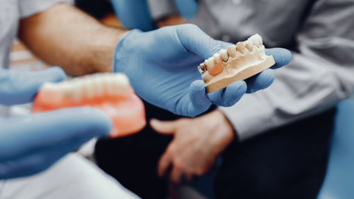 Câmara de Arouca vai financiar próteses e aparelhos dentários de 69 pessoas