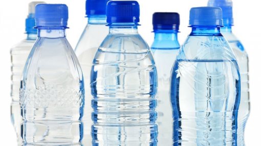 VILA NOVA DE GAIA: Hospital quer banir garrafas de água de plástico