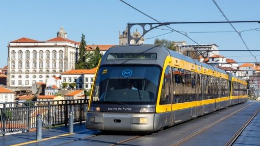 PORTO: Rede de Metro do Porto recebe hoje e na terça-feira música ao vivo para a promoção da saúde mental
