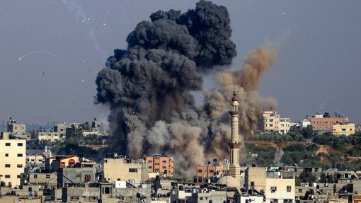 Israel: Autoridades de Gaza acusam israelitas de novo ataque a hospital com dezenas de mortos