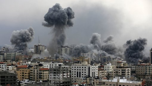 Israel: Hamas denuncia &quot;bombardeamentos intensos&quot; perto de hospitais em Gaza