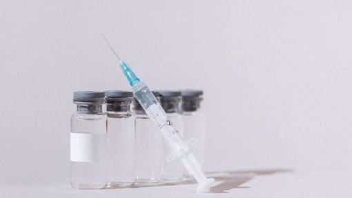 Cabo Verde lança campanha de vacinação contra gripe para maiores de 65