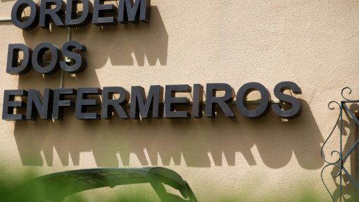 Ordem dos Enfermeiros conhece hoje novo bastonário