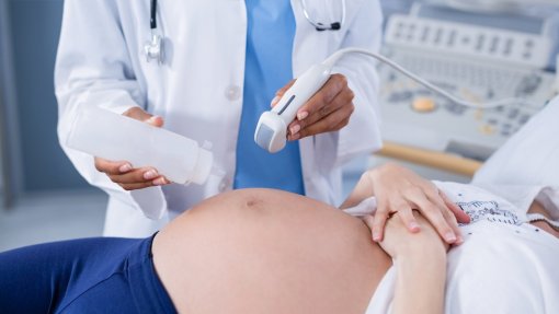 ÉVORA: Hospital obtém 163 mil euros para qualificar bloco de partos