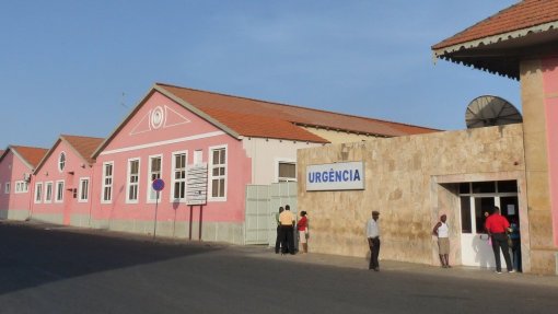 Banco cabo-verdiano lança obrigações “verdes” para apoiar principal hospital do país