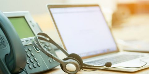 Trabalhadores de &#039;call center&#039; em Braga reclamam apoio na área da saúde mental