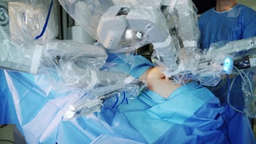 SNS quer recuperar atraso de Portugal na robotização cirúrgica