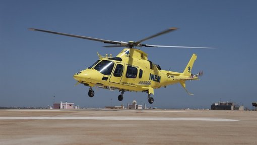 Sindicato dos pilotos alerta que helicópteros do INEM podem parar este mês