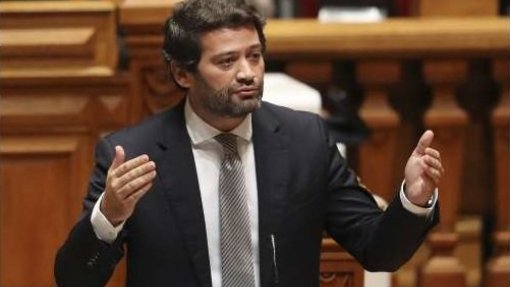 Chega pede audição urgente do ministro da Saúde no parlamento