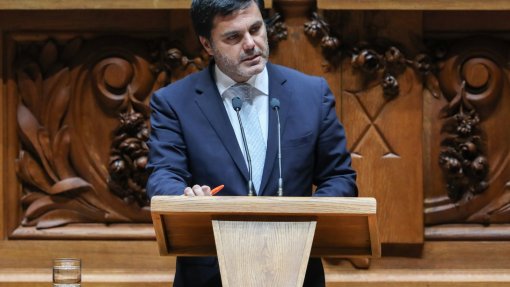 Deputado diz que se o PSD for Governo vai revogar despacho sobre emigrantes no SNS