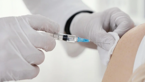 Seis sociedades médicas juntam-se para insistir na vacinação contra a gripe
