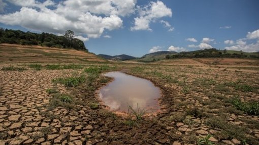 Seca: algarvios dispostos a esforço de poupança de água pedida pelo Governo