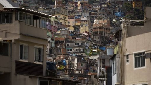 Governo brasileiro acredita ter reduzido para menos de metade número de pessoas com fome