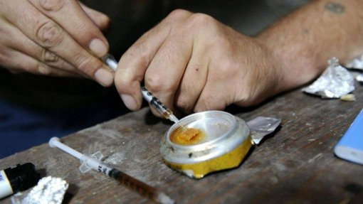 Mais de 152 toneladas de resíduos relacionados com droga recolhidos no Porto em 2023