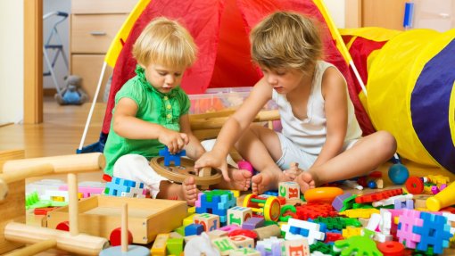 Parlamento Europeu aprova regras para reforçar segurança dos brinquedos