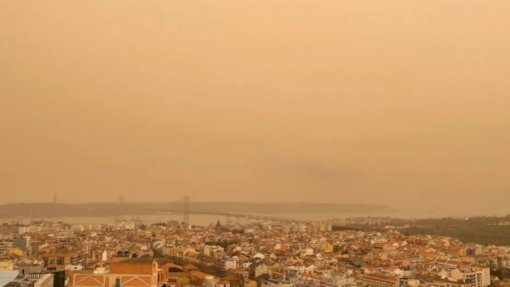 DGS alerta população para massa de ar com poeiras vindas do norte de África